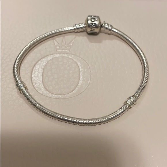 Authentic pandora bracelet - Picture 2 of 4